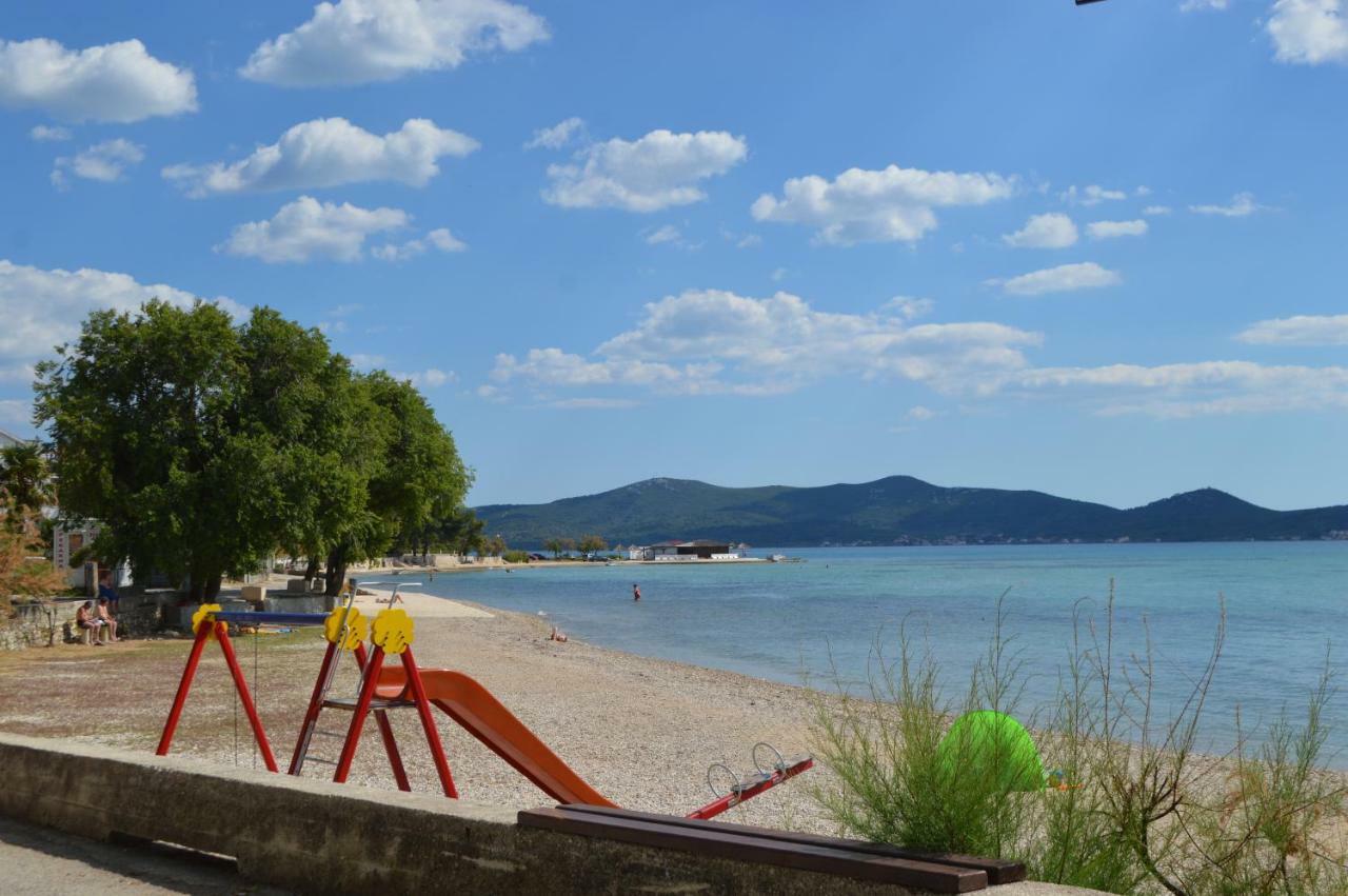 Apartmani Mila Sukošan 外观 照片