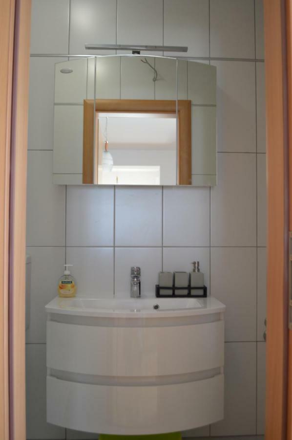Apartmani Mila Sukošan 外观 照片