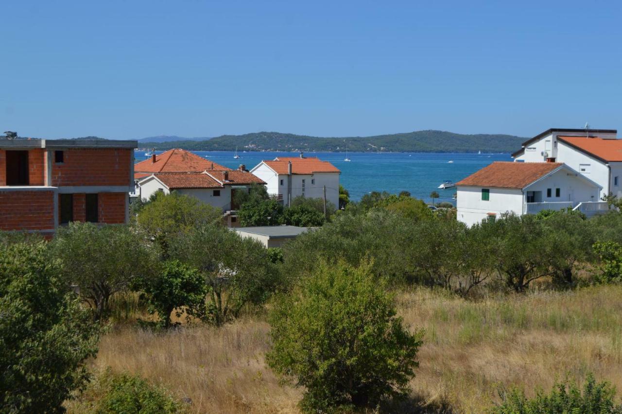 Apartmani Mila Sukošan 外观 照片